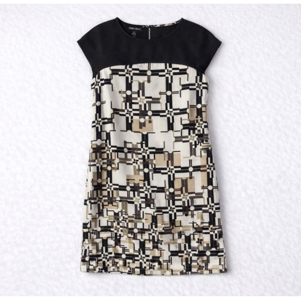 Nine West Shift Dress Size 2‎ Black Beige Geometric Cap Sleeve Work Colorblock